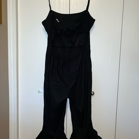 maccs the label Ruffled Tie Back Romper - Picture 4 of 8